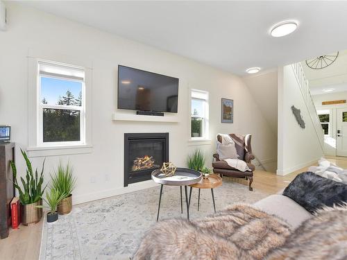 861 Tomack Loop, Langford, BC - Indoor Photo Showing Living Room With Fireplace