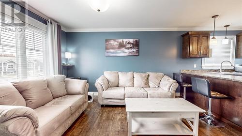 104 Cole Thomas Drive, Conception Bay South, NL - Indoor Photo Showing Living Room