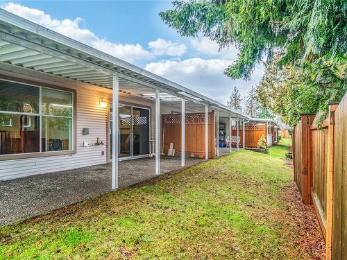 18-450 Bay Ave, Parksville, BC - Outdoor