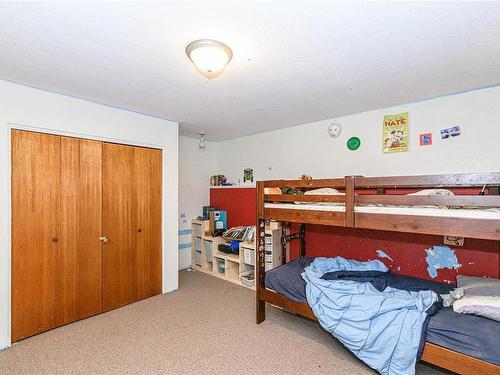 191 Mt. Erskine Dr, Salt Spring, BC - Indoor Photo Showing Bedroom