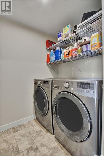 423 Martens Street, Warman, SK - Indoor Photo Showing Laundry Room