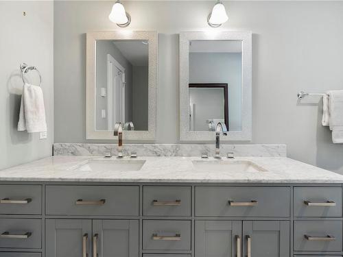 3448 Horizon Terr, Langford, BC - Indoor Photo Showing Bathroom