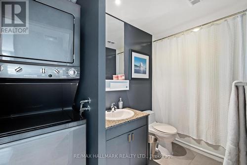 #1205 -333 Adelaide St E, Toronto, ON - Indoor Photo Showing Laundry Room