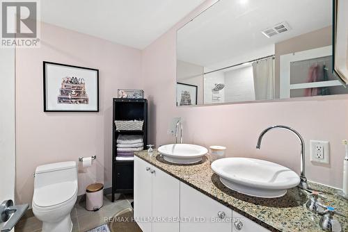 1205 - 333 Adelaide Street E, Toronto, ON - Indoor Photo Showing Bathroom