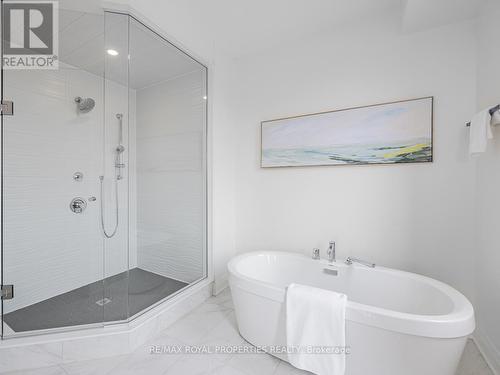 835 Port Darlington Road, Clarington, ON - Indoor Photo Showing Bathroom