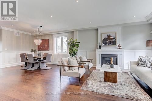 22 Innismore Cres, Toronto, ON - Indoor Photo Showing Living Room With Fireplace