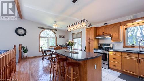 345 Clyde Street, Lucknow, ON - Indoor Photo Showing Kitchen