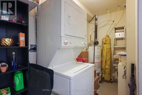 #4 -237 Ferndale Dr S, Barrie, ON - Indoor Photo Showing Laundry Room