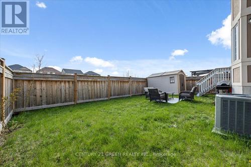 1436 Connaught Terrace, Milton, ON - Outdoor With Backyard