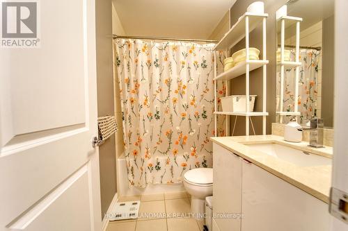 714 - 59 Annie Craig Drive, Toronto, ON - Indoor Photo Showing Bathroom