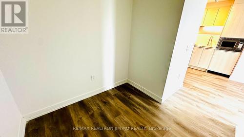 #1521 -1 Jarvis St, Hamilton, ON - Indoor Photo Showing Other Room