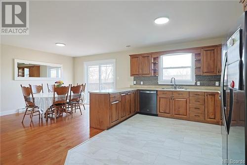 184 Sunset Drive, Fredericton, NB - Indoor