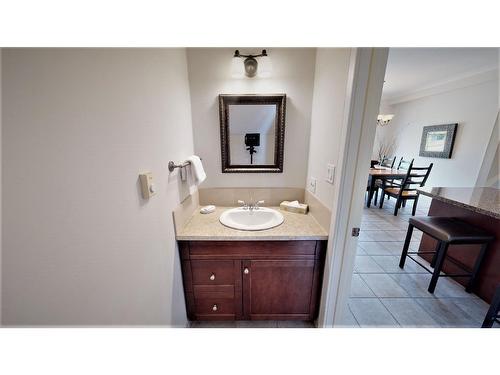 234 A - 200 Bighorn Boulevard, Radium Hot Springs, BC - Indoor Photo Showing Bathroom