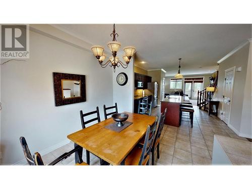 200 Bighorn  Boulevard Unit# 234 A, Radium Hot Springs, BC - Indoor Photo Showing Dining Room