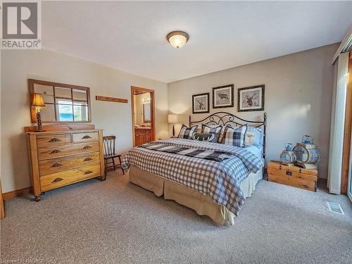 420 Mallory Beach Road, South Bruce Peninsula, ON - Indoor Photo Showing Bedroom