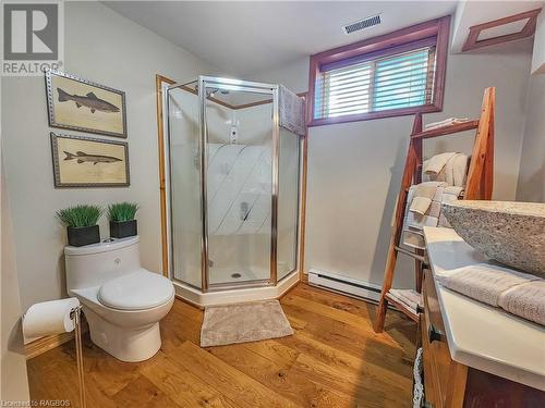 420 Mallory Beach Road, South Bruce Peninsula, ON - Indoor Photo Showing Bathroom