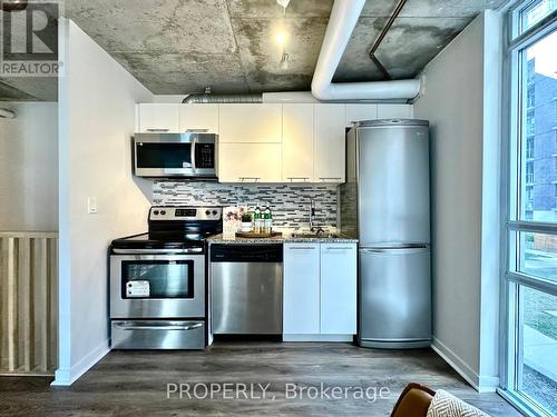 170 Sudbury Street, Toronto, ON - Indoor Photo Showing Kitchen