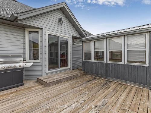 62 Springdale Dr, Kawartha Lakes, ON - Outdoor With Deck Patio Veranda With Exterior