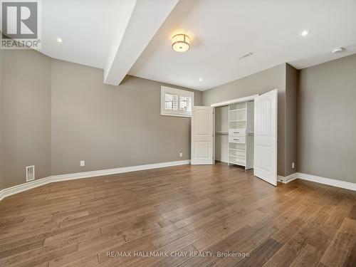 121 Mennill Dr, Springwater, ON - Indoor Photo Showing Other Room