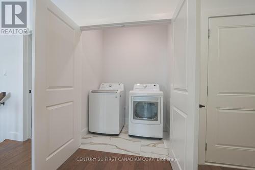 51 - 22701 Adelaide Road, Strathroy-Caradoc, ON - Indoor Photo Showing Laundry Room