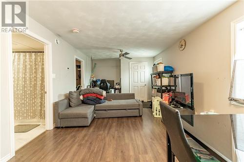 968 Martindale Road, Sudbury, ON - Indoor Photo Showing Living Room