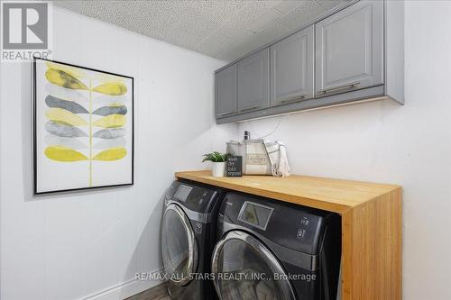 20444 Leslie St, East Gwillimbury, ON - Indoor Photo Showing Laundry Room