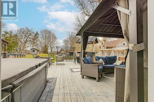 20444 Leslie St, East Gwillimbury, ON - Outdoor With Deck Patio Veranda With Exterior