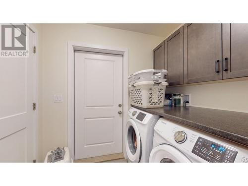 156 Shadow Mountain Boulevard, Cranbrook, BC - Indoor Photo Showing Laundry Room