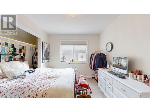 156 Shadow Mountain Boulevard, Cranbrook, BC - Indoor Photo Showing Bedroom