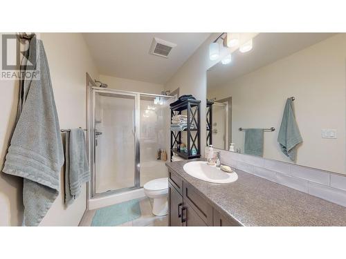 156 Shadow Mountain Boulevard, Cranbrook, BC - Indoor Photo Showing Bathroom