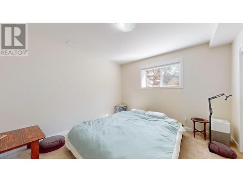 156 Shadow Mountain Boulevard, Cranbrook, BC - Indoor Photo Showing Bedroom