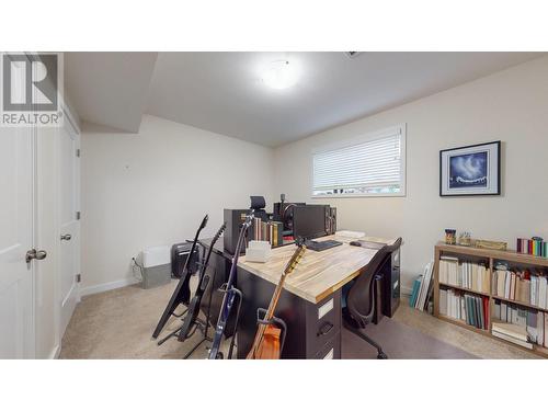 156 Shadow Mountain Boulevard, Cranbrook, BC - Indoor Photo Showing Other Room