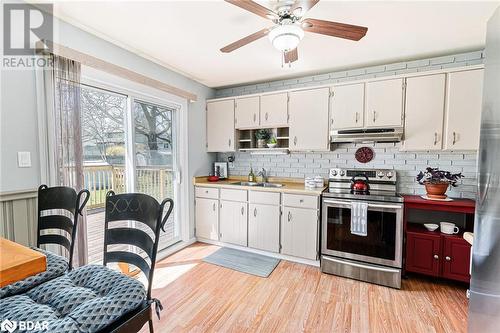 48 Mill Street, Erin, ON - Indoor Photo Showing Kitchen With Double Sink