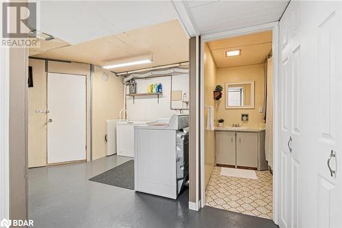 48 Mill Street, Erin, ON - Indoor Photo Showing Laundry Room