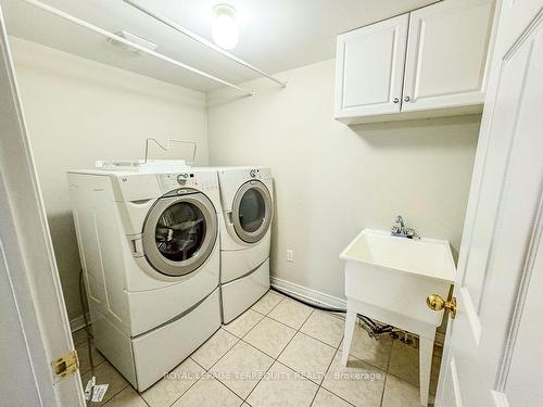 58 Lake Cres, Barrie, ON - Indoor Photo Showing Laundry Room