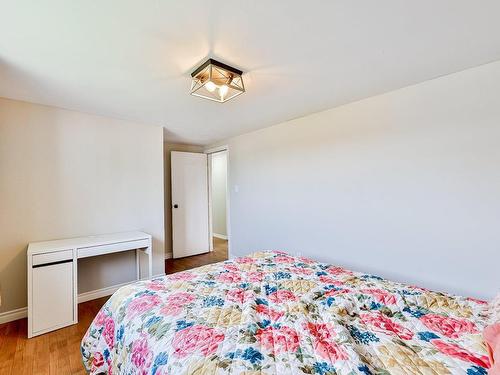 Chambre Ã Â coucher - 69 Rue Bertrand, Saint-Lin/Laurentides, QC - Indoor Photo Showing Bedroom