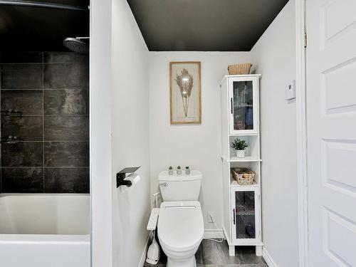 Salle de bains - 69 Rue Bertrand, Saint-Lin/Laurentides, QC - Indoor Photo Showing Bathroom