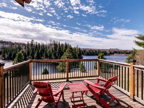 Vue sur l'eau - 64 Ch. Patterson, Cayamant, QC - Outdoor With Body Of Water With View