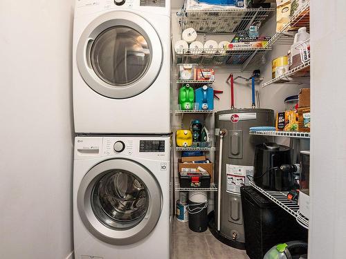 Laundry room - 501-575 Rue Robert-Élie, Laval (Laval-Des-Rapides), QC - Indoor Photo Showing Laundry Room