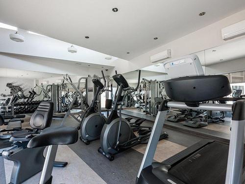 Exercise room - 501-575 Rue Robert-Élie, Laval (Laval-Des-Rapides), QC - Indoor Photo Showing Gym Room