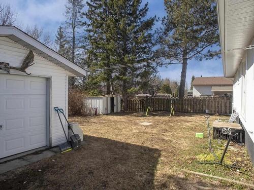 233 Carl Avenue, Thunder Bay, ON - Outdoor With Exterior