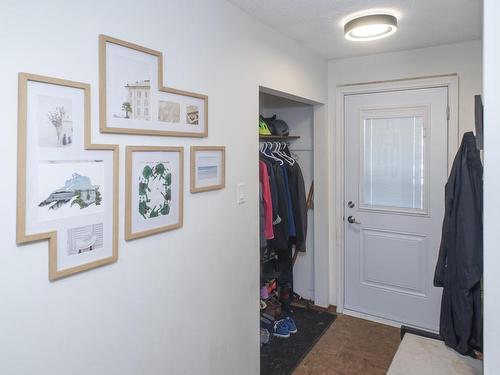 233 Carl Avenue, Thunder Bay, ON - Indoor Photo Showing Other Room