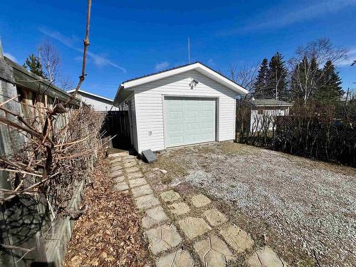 108 Shipley Street, Thunder Bay, ON - Outdoor With Exterior