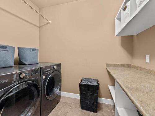 1887 Coldwater Crt, Kamloops, BC - Indoor Photo Showing Laundry Room