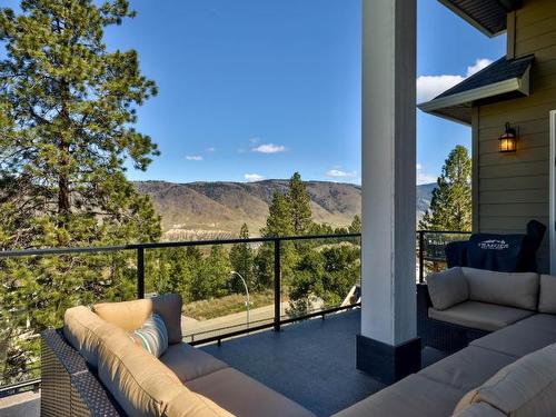 1887 Coldwater Crt, Kamloops, BC - Outdoor With Exterior