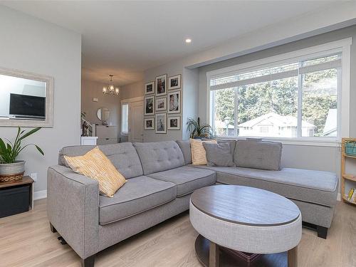 3541 Honeycrisp Ave, Langford, BC - Indoor Photo Showing Living Room