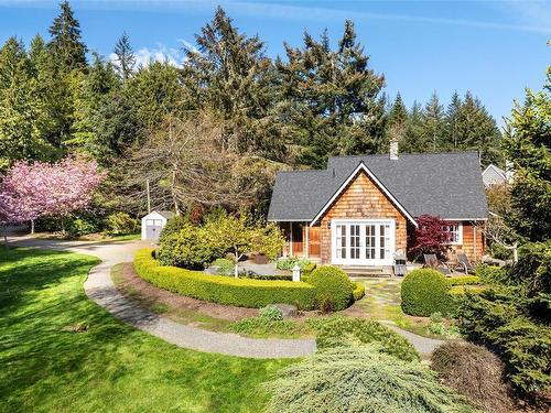 9263 Invermuir Rd, Sooke, BC - Outdoor