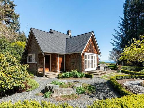 9263 Invermuir Rd, Sooke, BC - Outdoor