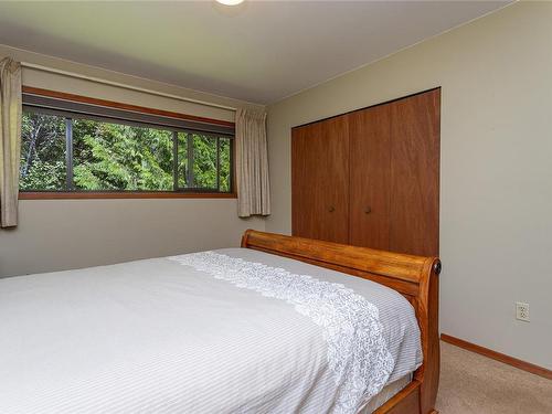 4455 Pollock Rd, Duncan, BC - Indoor Photo Showing Bedroom