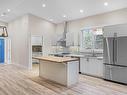 1600 Farrah'S Way, Qualicum Beach, BC  - Indoor Photo Showing Kitchen With Upgraded Kitchen 